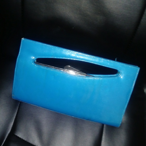 Purse - Picture 2 of 4